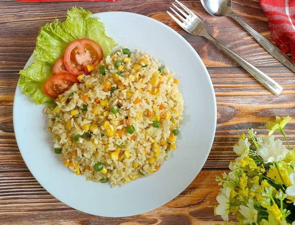 Nasi Goreng Mas AHSAN: Rasa yang Menyatu dengan Jiwa Cilacap